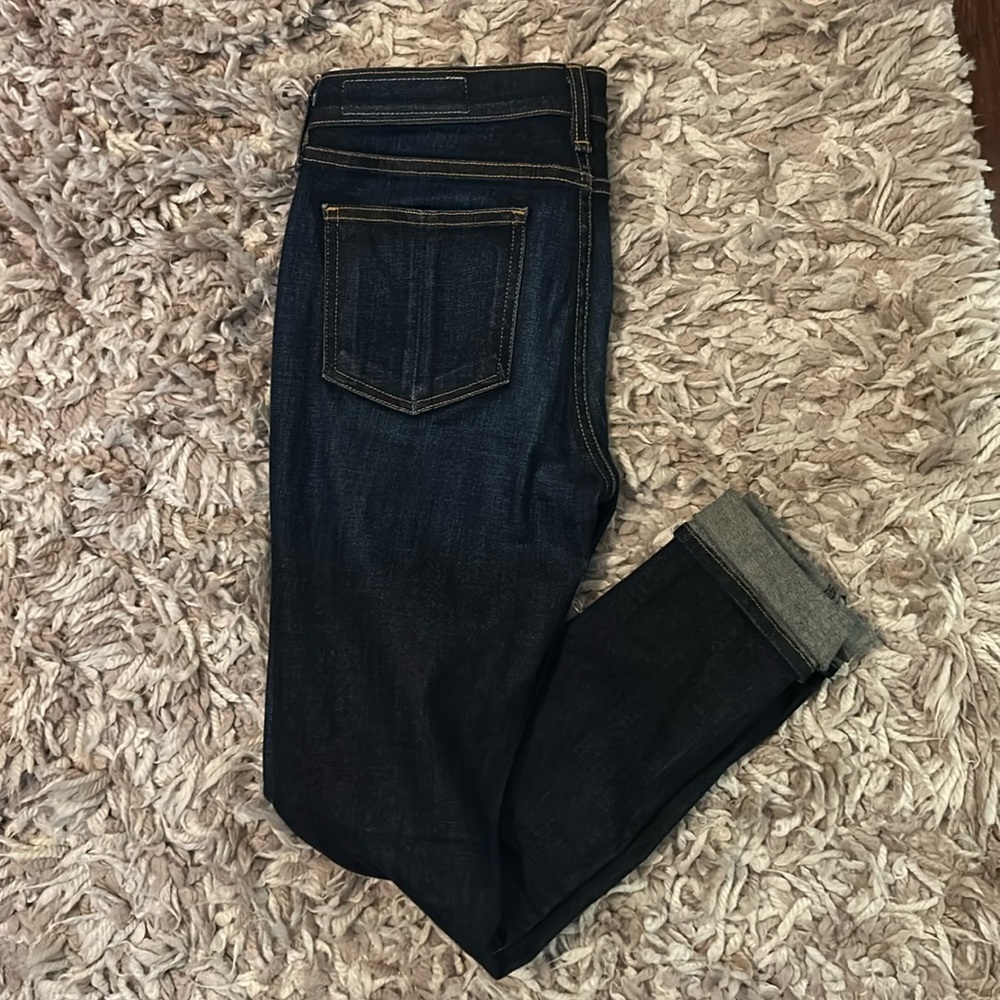 dark wash, skinny jean